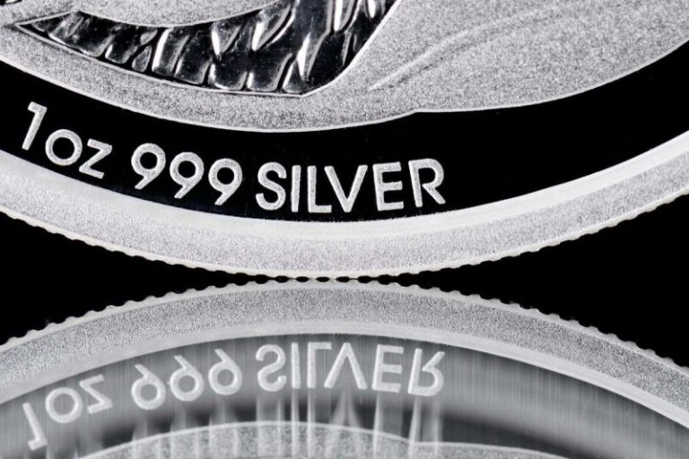 Silver Price Surges Above US$47, Approaches All-time High