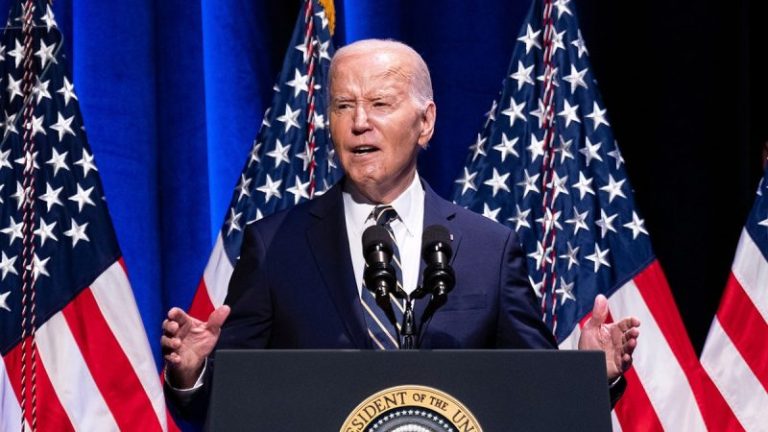 Comer unleashes on Biden, demands DOJ probe of autopen use in scathing new report